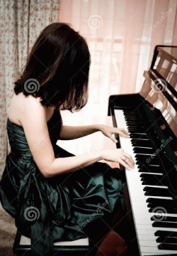 Piano tutor Sani from Montreal, QC