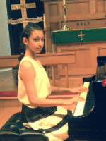 keyboard Language Tutor Helen from Coquitlam, BC